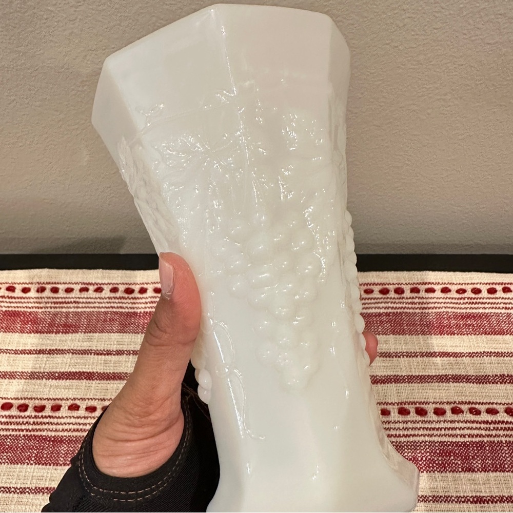 Vintage White Milk Glass Flower Vase Grape Vine Pattern Octagon Shape 7” Tall - Picture 3 of 10